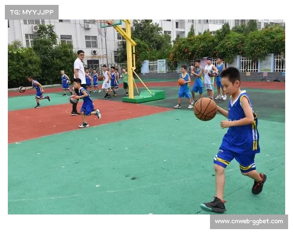 焦作业余篮球学校品牌战略合作签约，提升训练基地水平